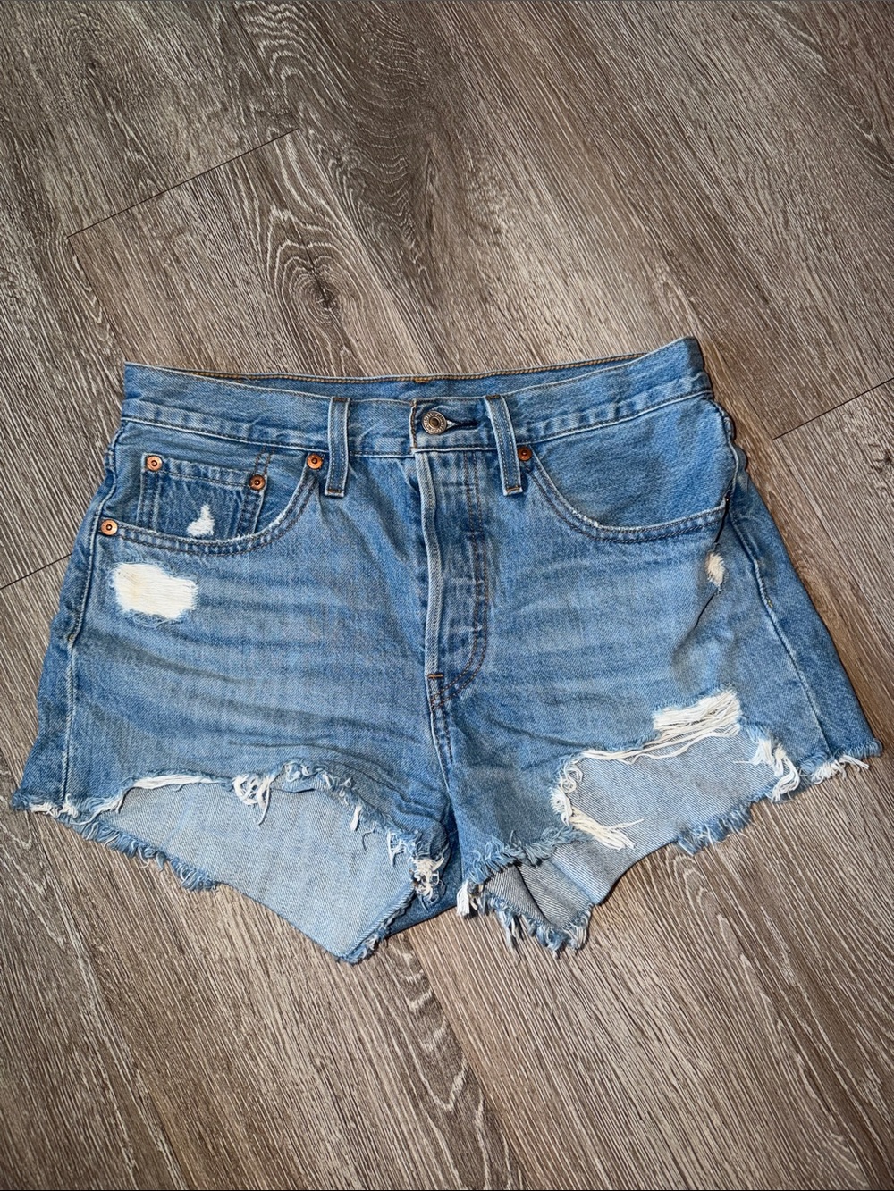 Levi's 501 Distressed Light Blue Denim Shorts cotton Jean size 27 casual